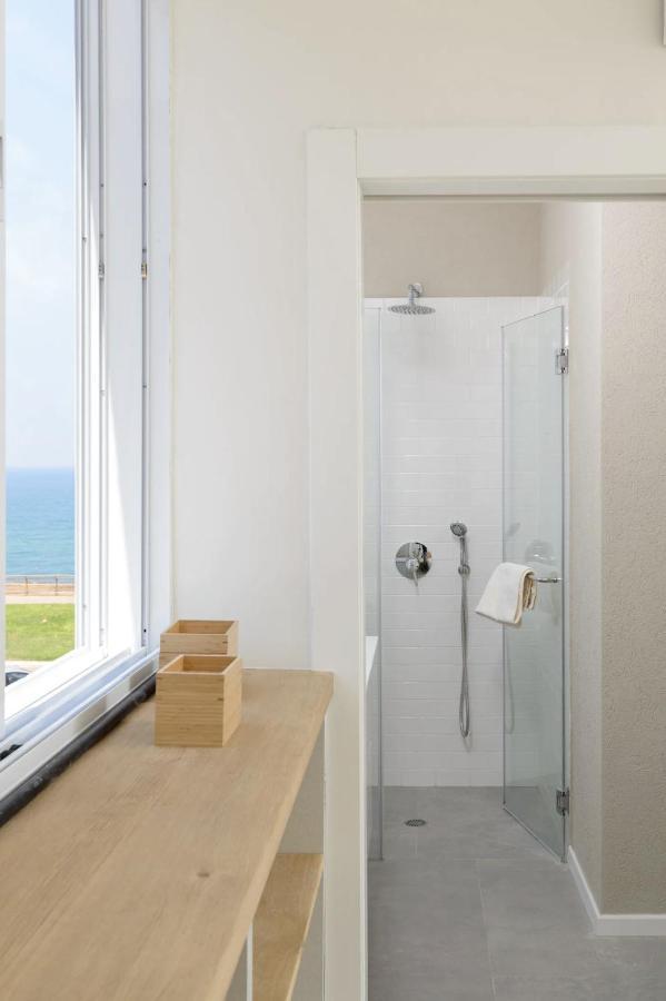 Stylish & Spacious 3 Bedroom Apartment By The Sea Нетания Экстерьер фото